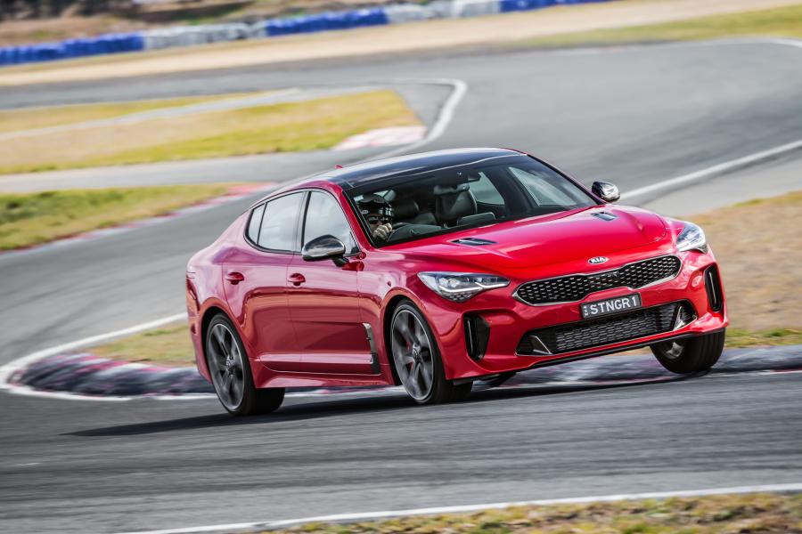  Kia Stinger GT (CK) 2017 года  (AU) (фото 3 из 20)